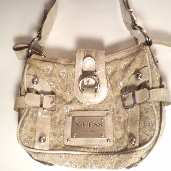 Handbag - Picture 3 of 4